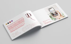 Démonstration des pages Identité de la marque et Plateformes du booklet